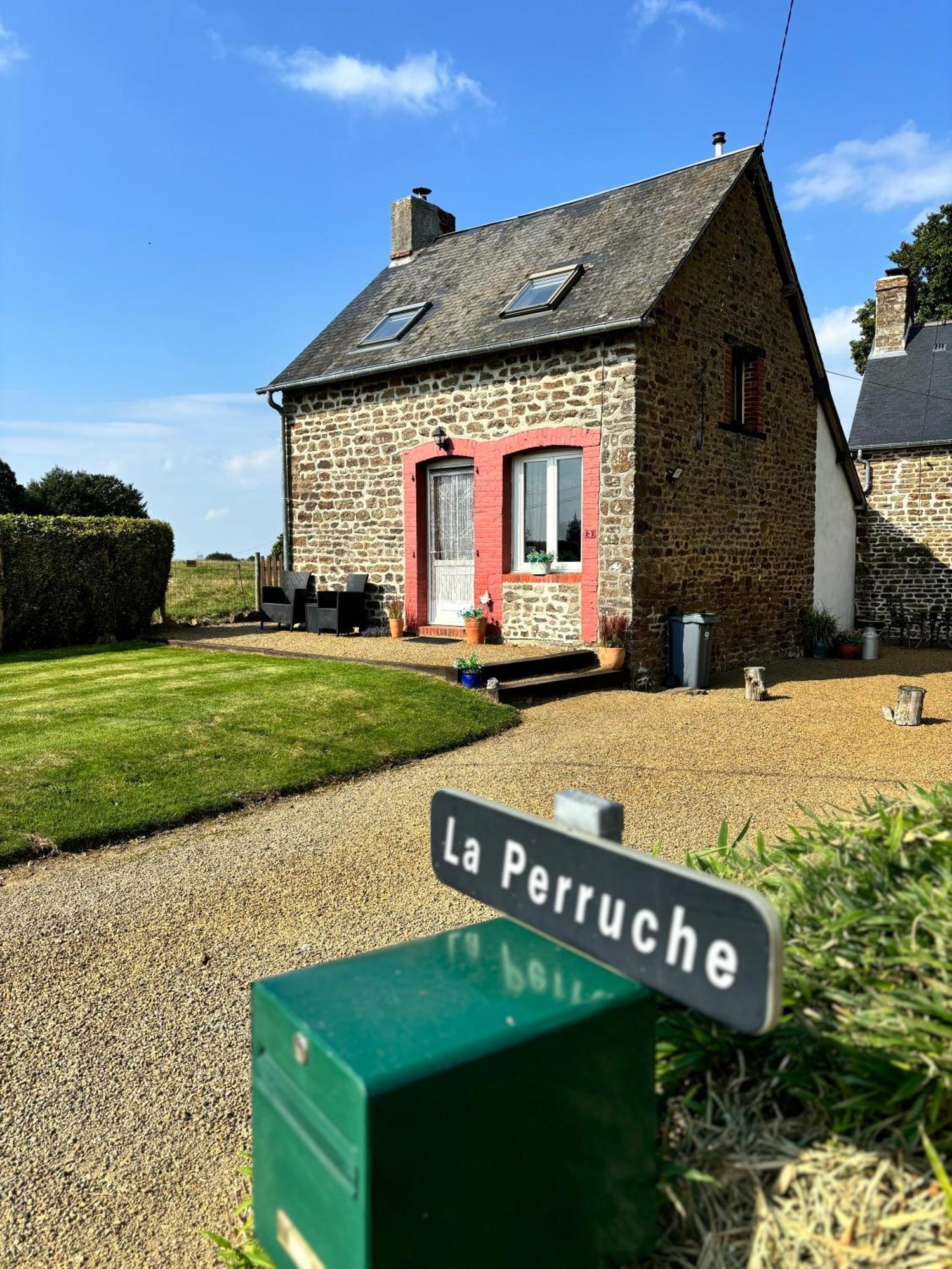 La Perruche Holiday Gite Heussé Extérieur photo