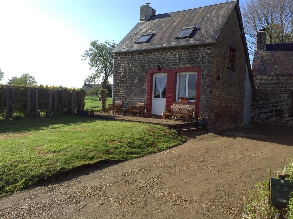 La Perruche Holiday Gite Heussé Extérieur photo